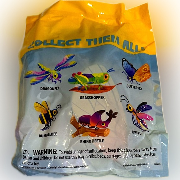 2024 SMARTLINKS AMAZING INSECTS BUMBLEBEE SEALED WENDYS KID MEAL TOY COLLECTIBLE - Picture 4 of 6